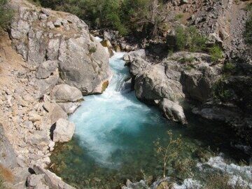 Uzbekistan trekking in Ugam-Chatkal national park upstream Koksu river to mountain lake